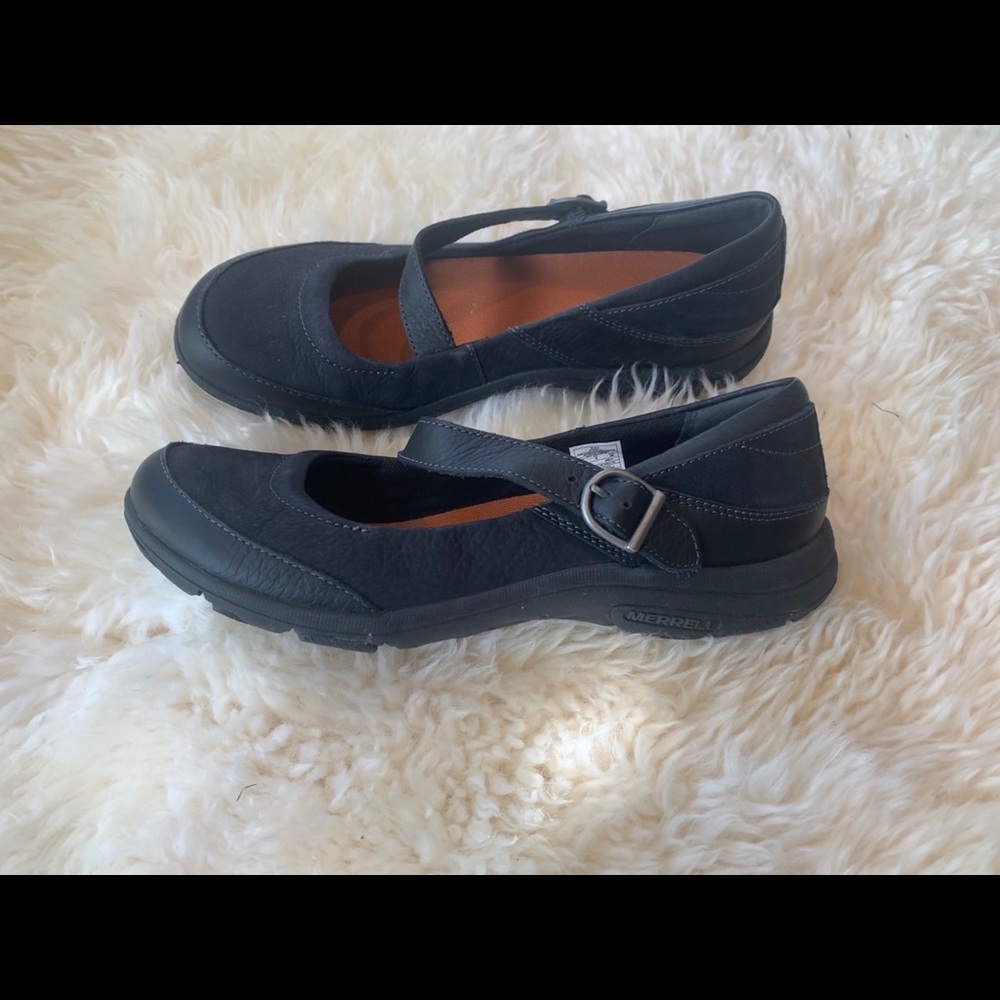 Merrel slip on Mary Jane